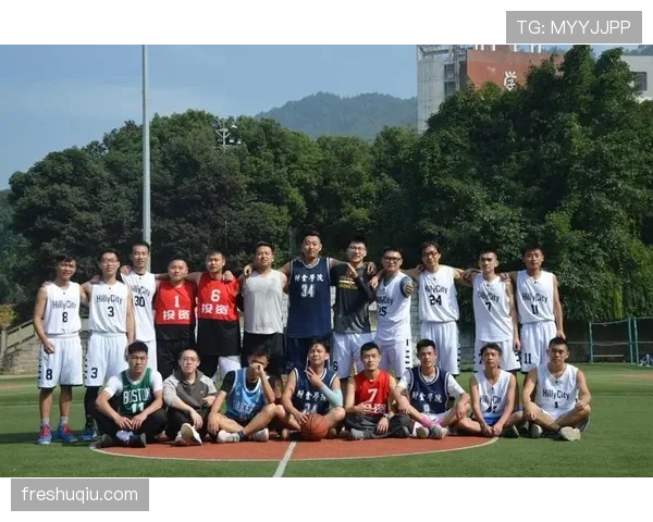 球场尺寸规则：国际赛与业余赛的长宽标准与关键差异